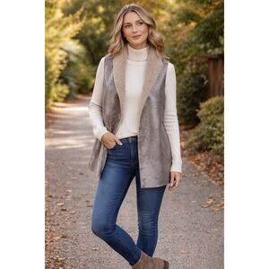 Velvet by Graham & Spencer Faux Suede Shearling Vest Women's Size M Beige